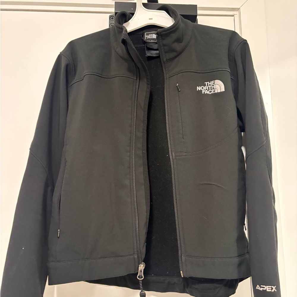 The North Face Men's Black Performance Jacket